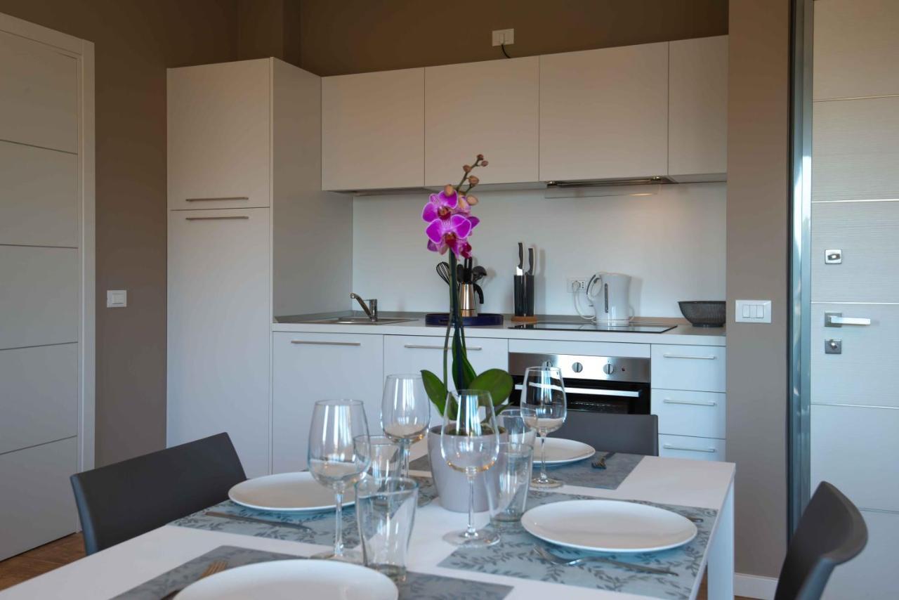Sirmio Apartments - Narnia Stay Sirmione Eksteriør bilde
